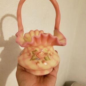 Rare Fenton Burmese Art Glass Diamond Optic Basket with Floral Design Signed